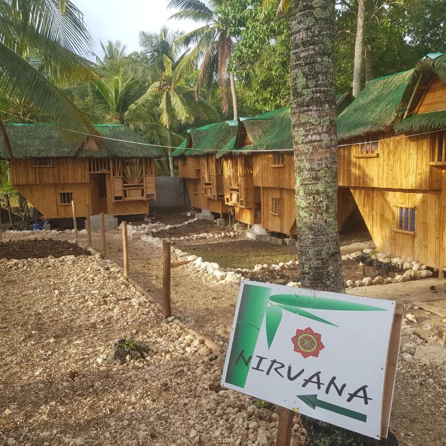 Nirvana Resort & Dive Centre - Moalboal Buitenkant foto